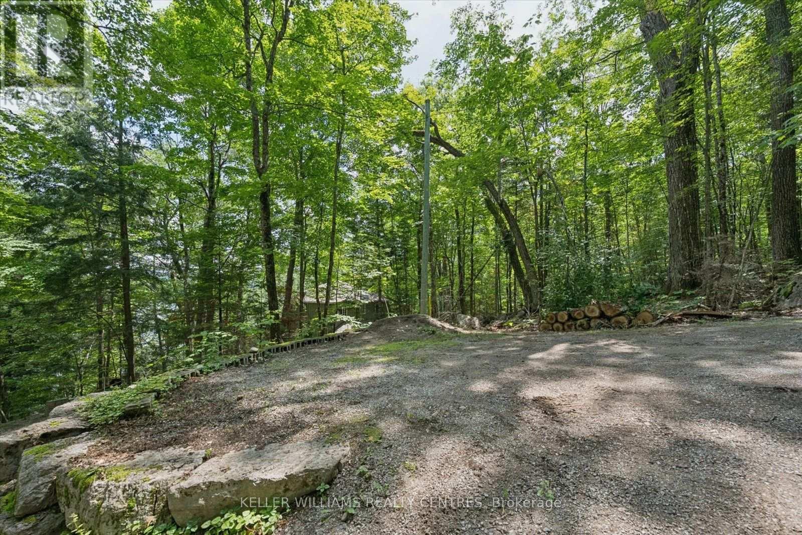 1242 CADILLAC TRAIL - 49