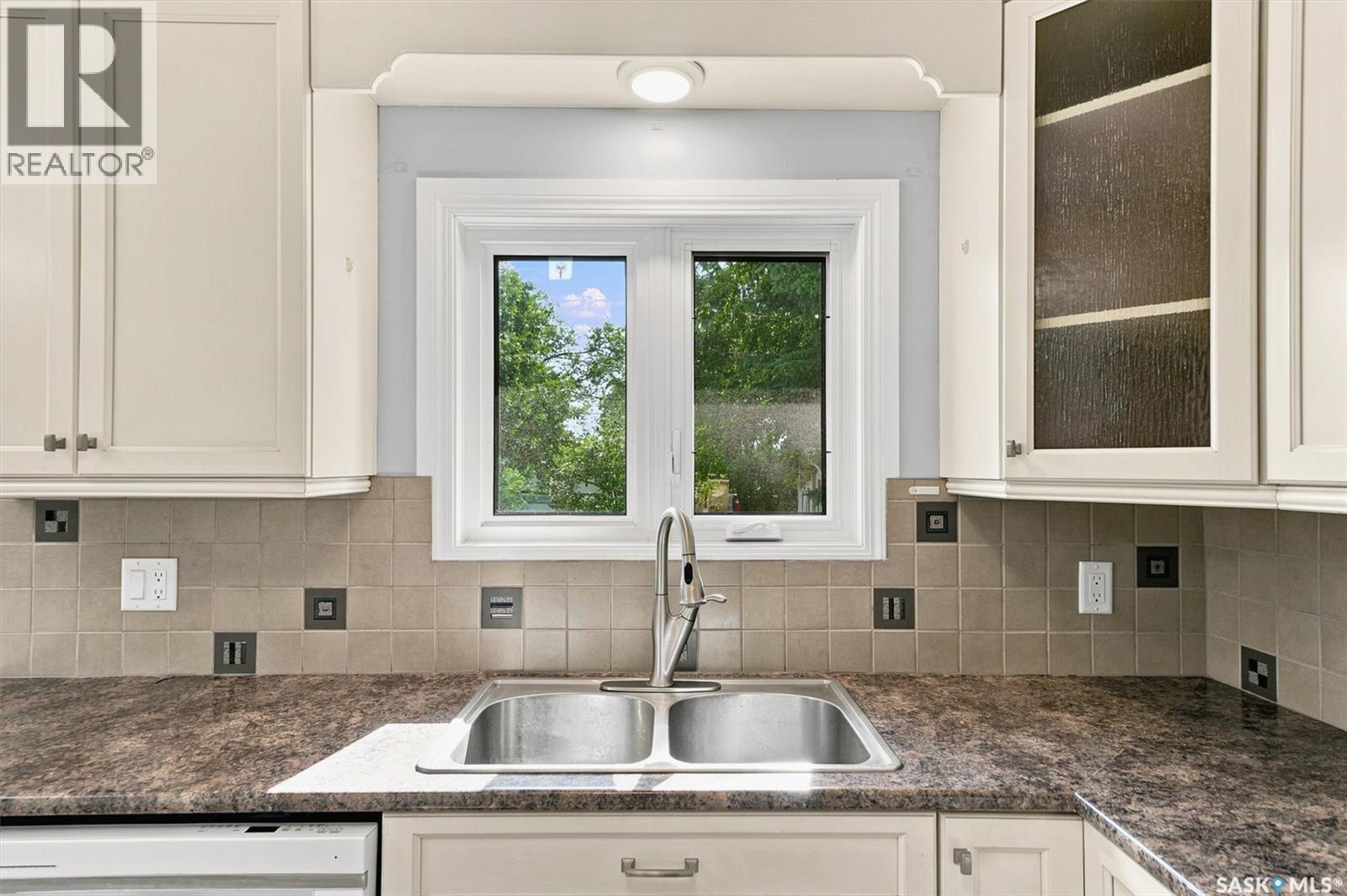 144 Sylvite CRESCENT - 14