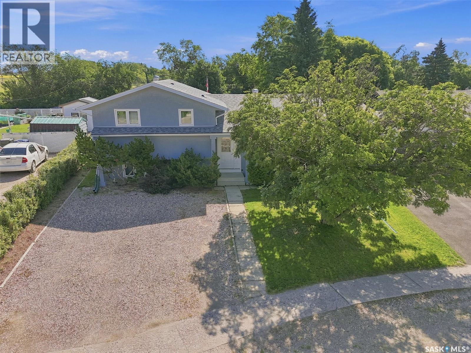 144 Sylvite CRESCENT - 53