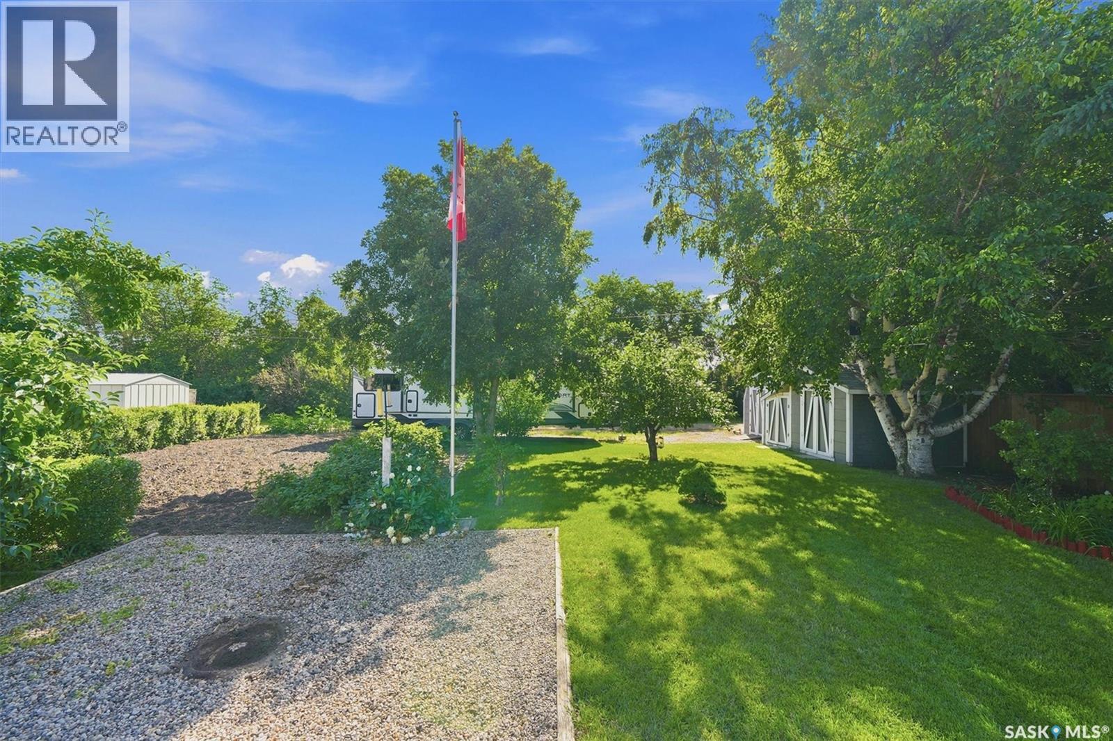 144 Sylvite CRESCENT - 57