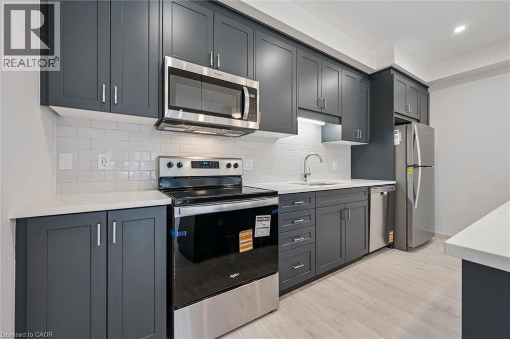 #C052 525 ERINBROOK Drive - 19