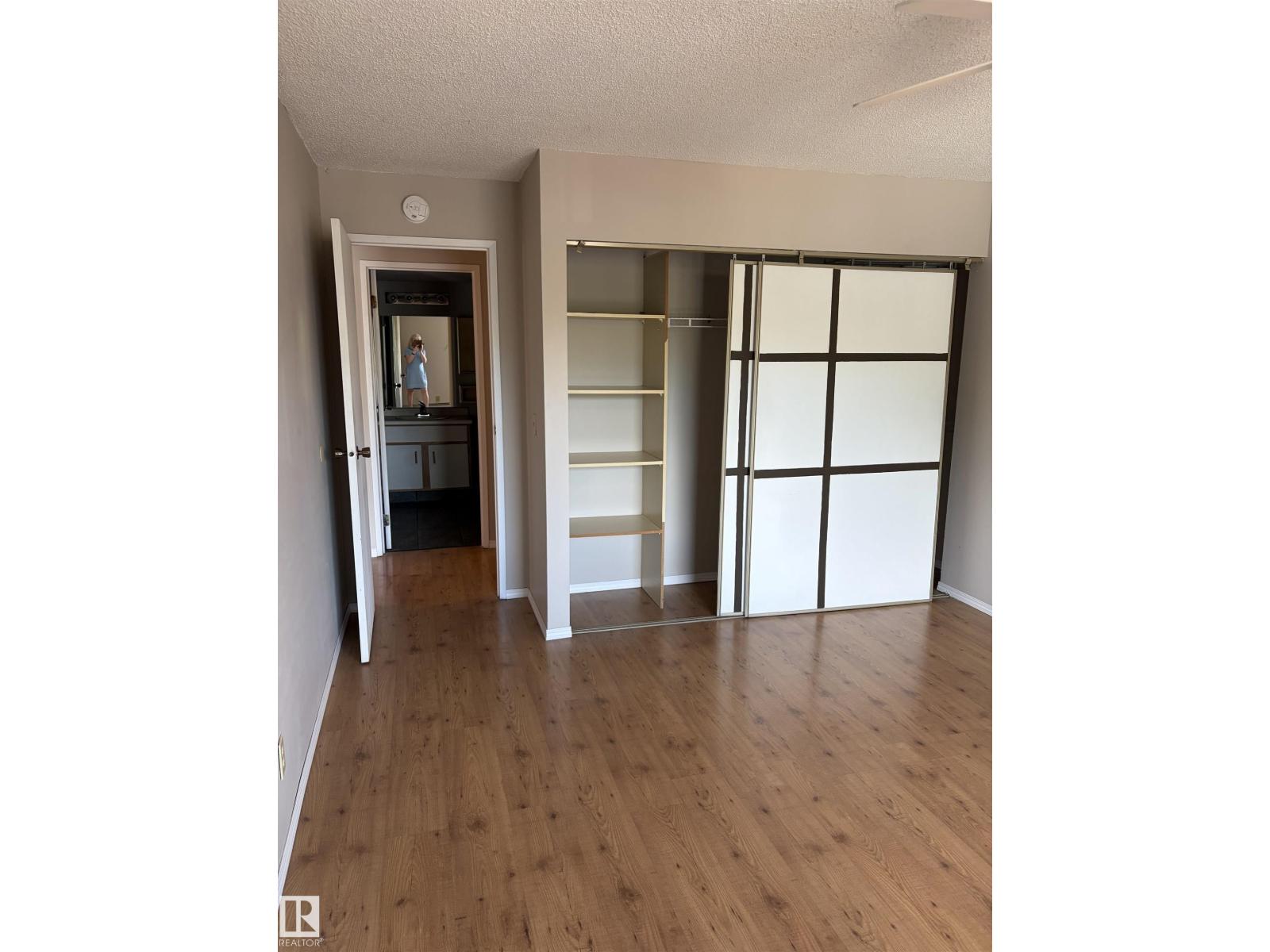 #304 9854 88 AV NW - 10