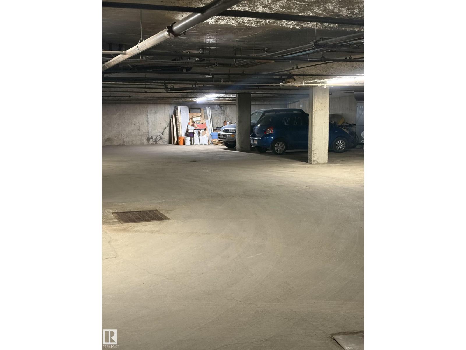 #304 9854 88 AV NW - 21