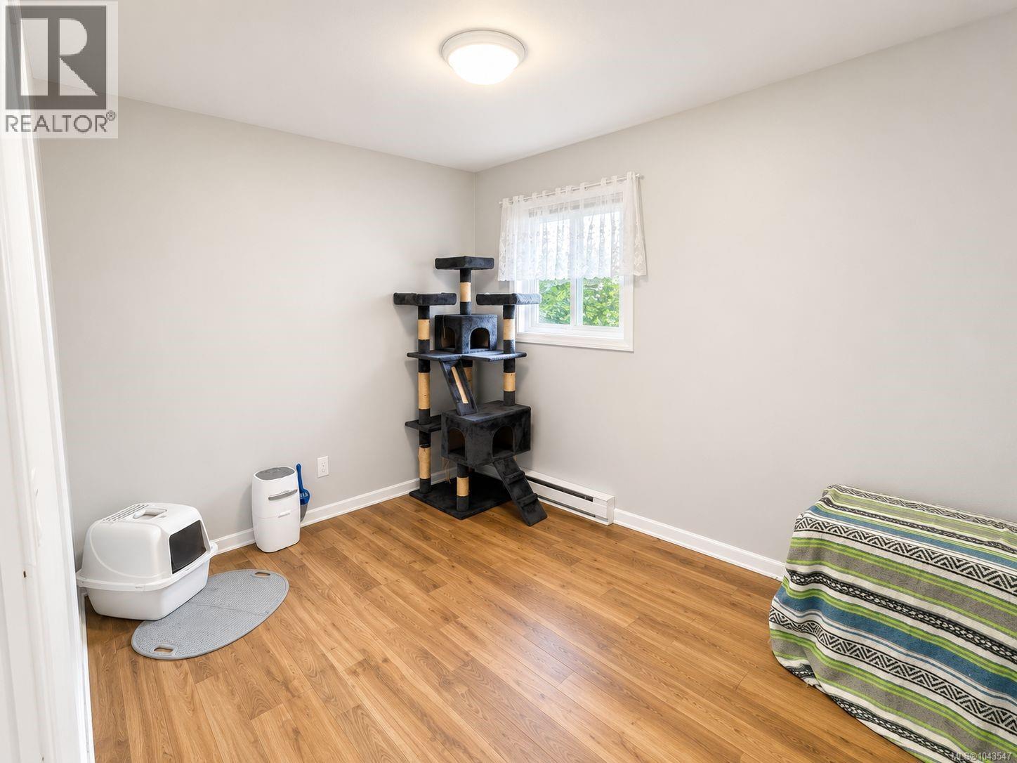 6010 River Rd - 10
