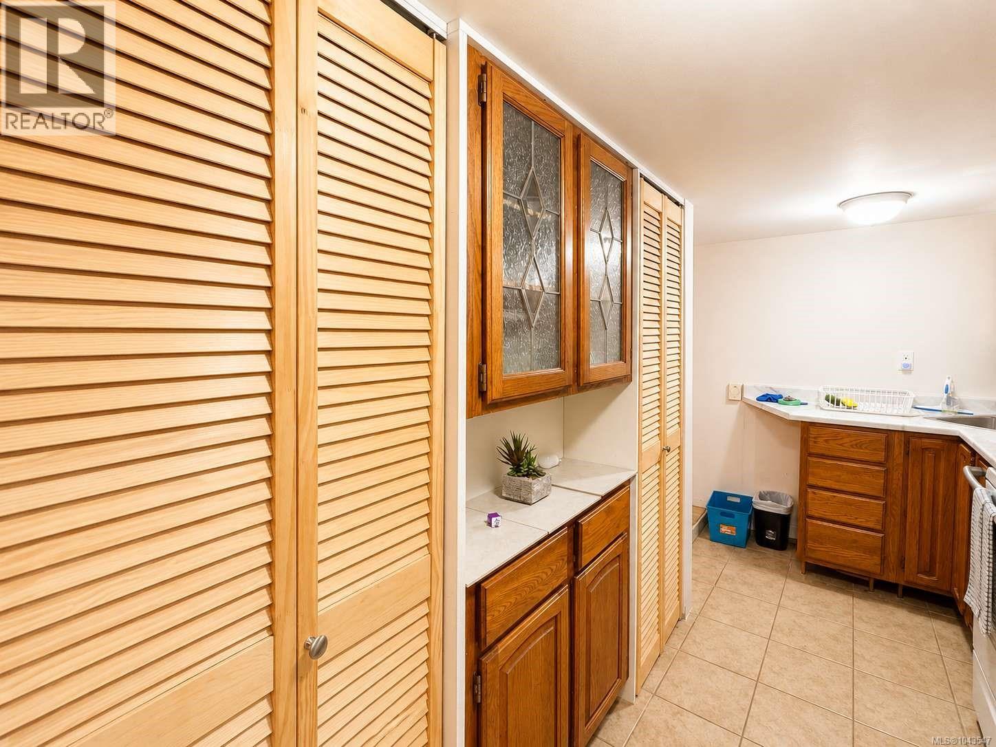6010 River Rd - 35