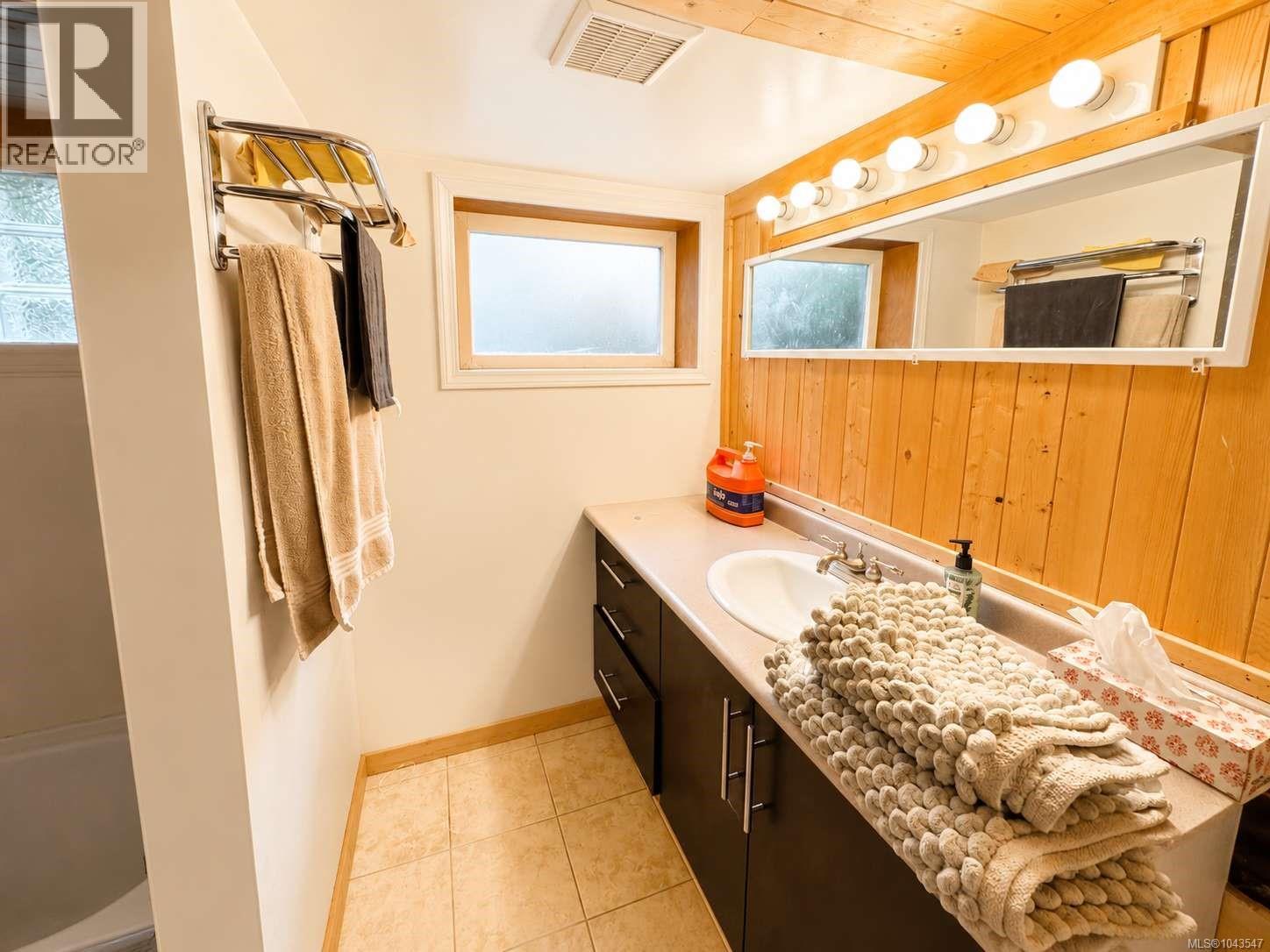 6010 River Rd - 38