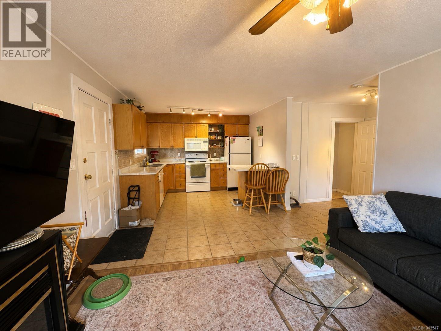 6010 River Rd - 6