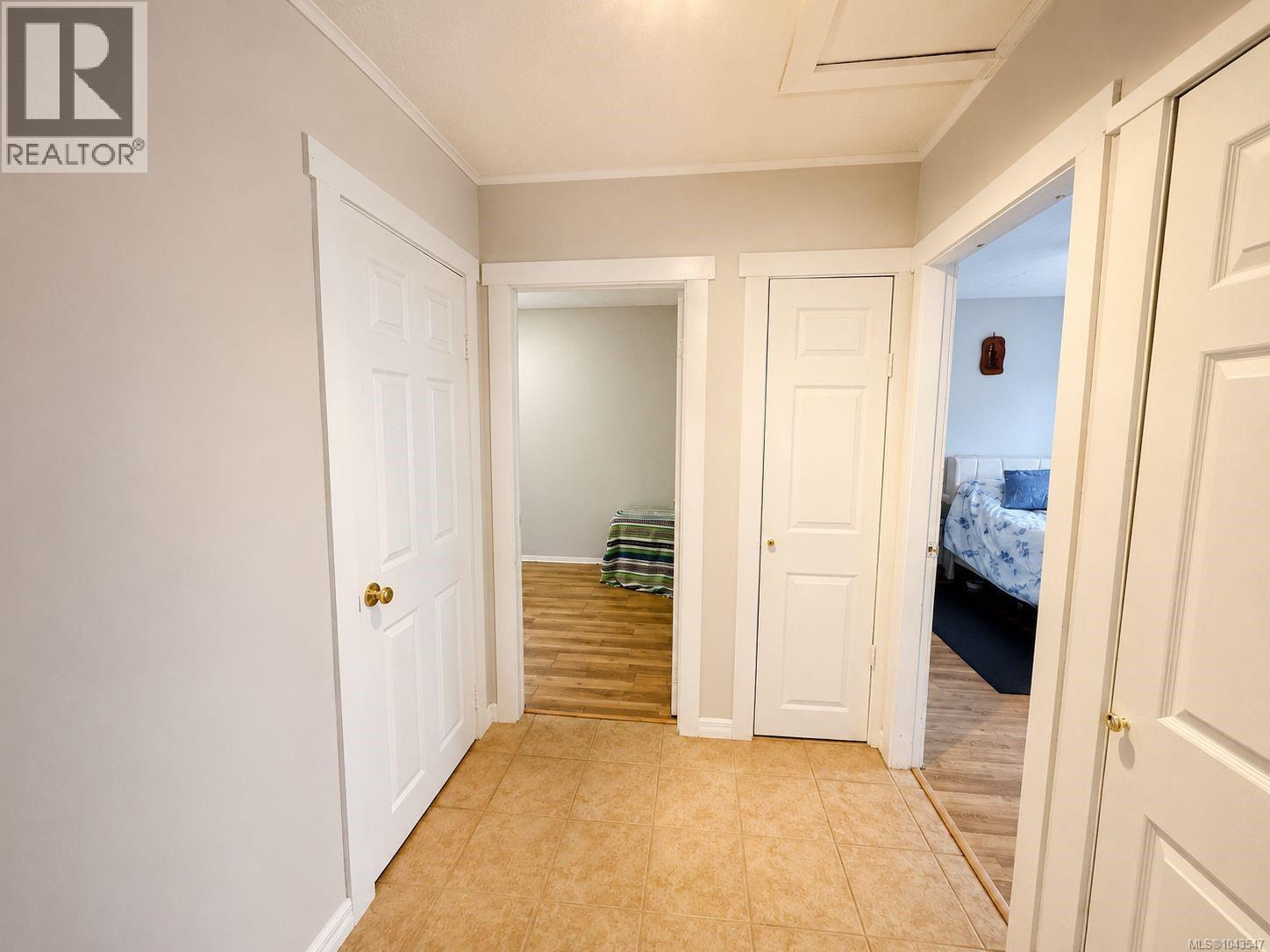 6010 River Rd - 7