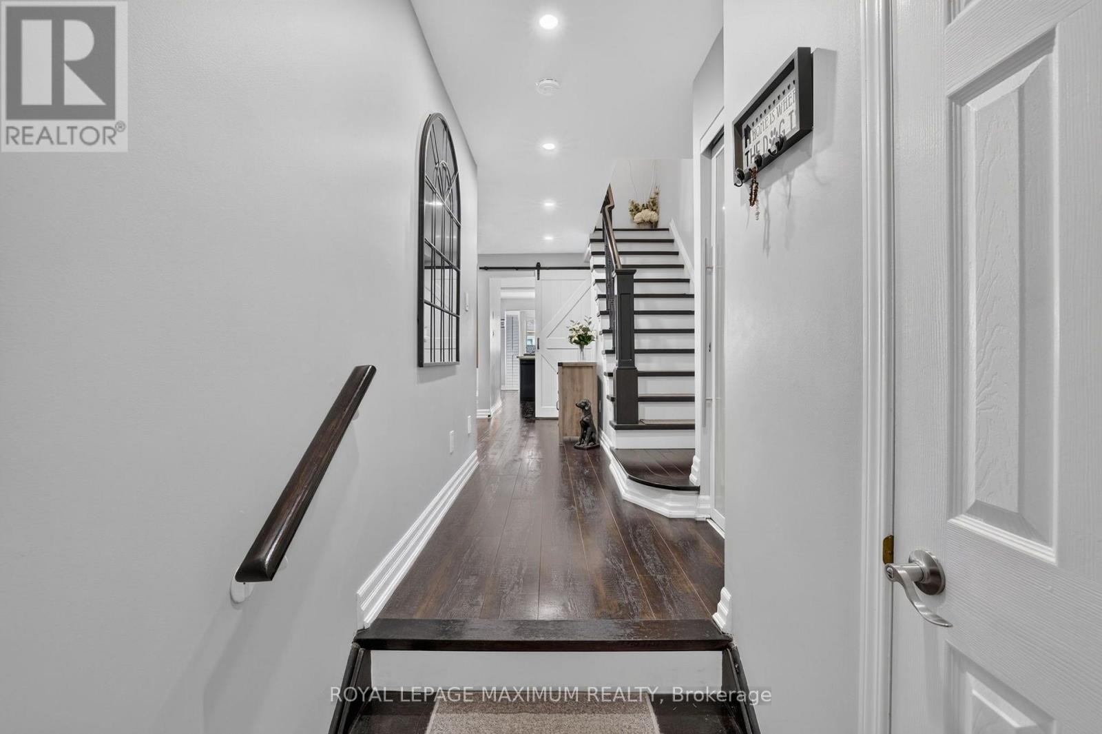 6 JENSEN COURT - 5