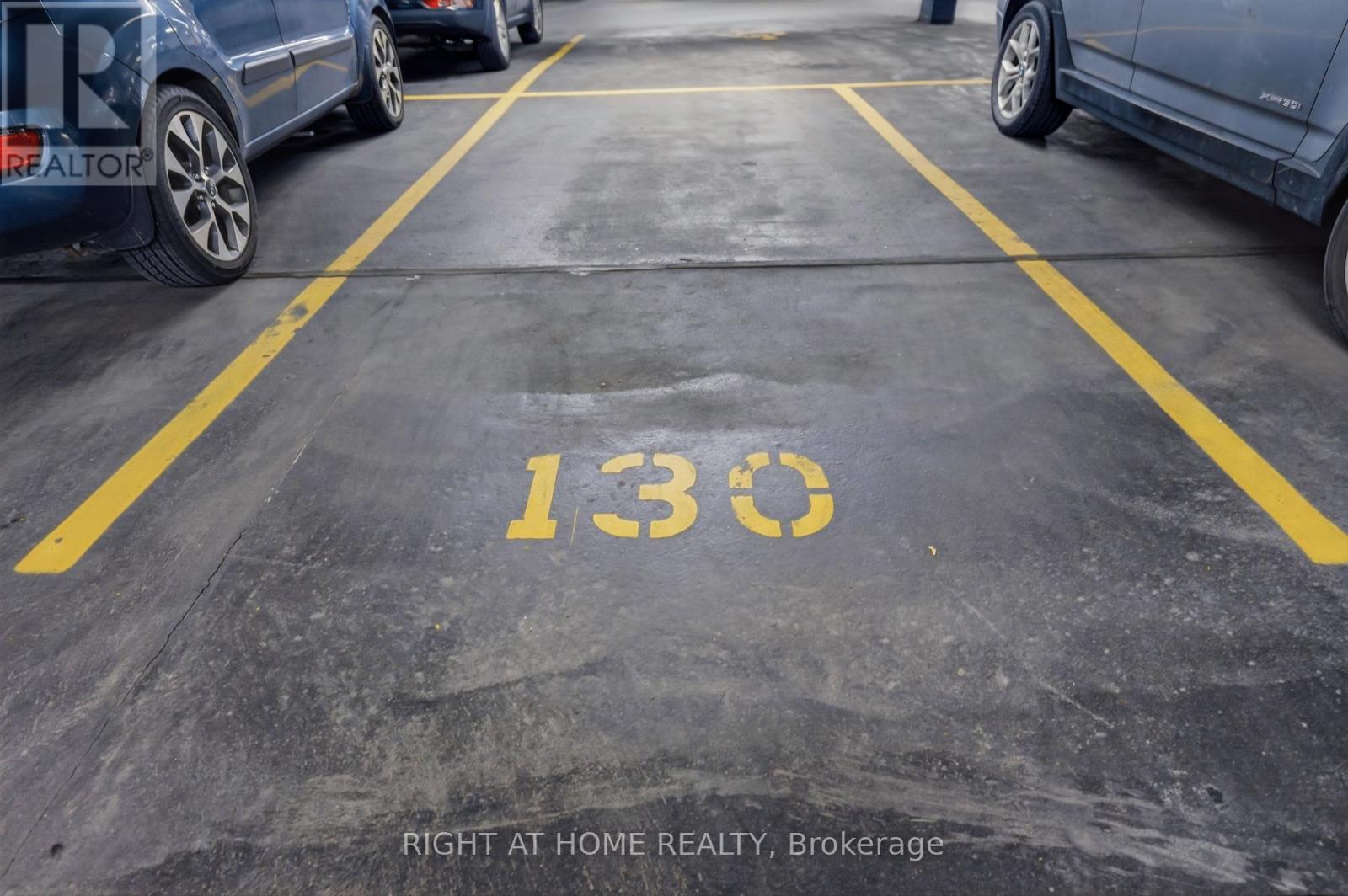 #1007 1359 RATHBURN ROAD E - 26