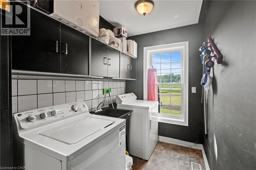 374 NIAGARA STONE Road - 26