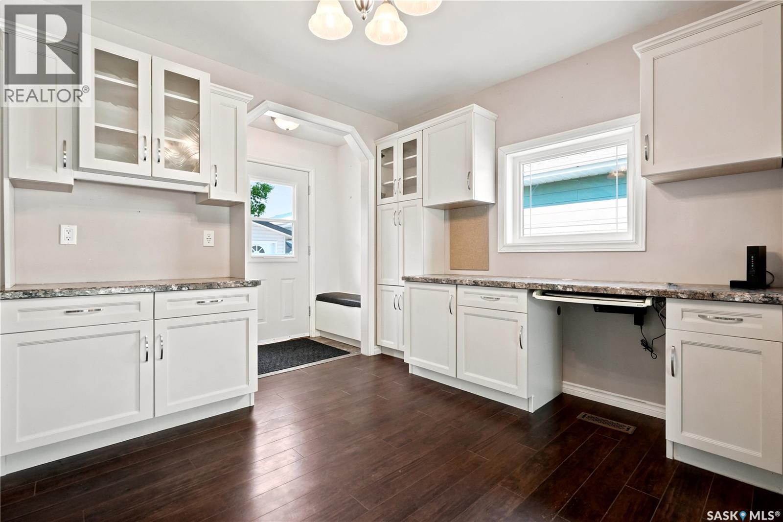 314 Gastle STREET - 5