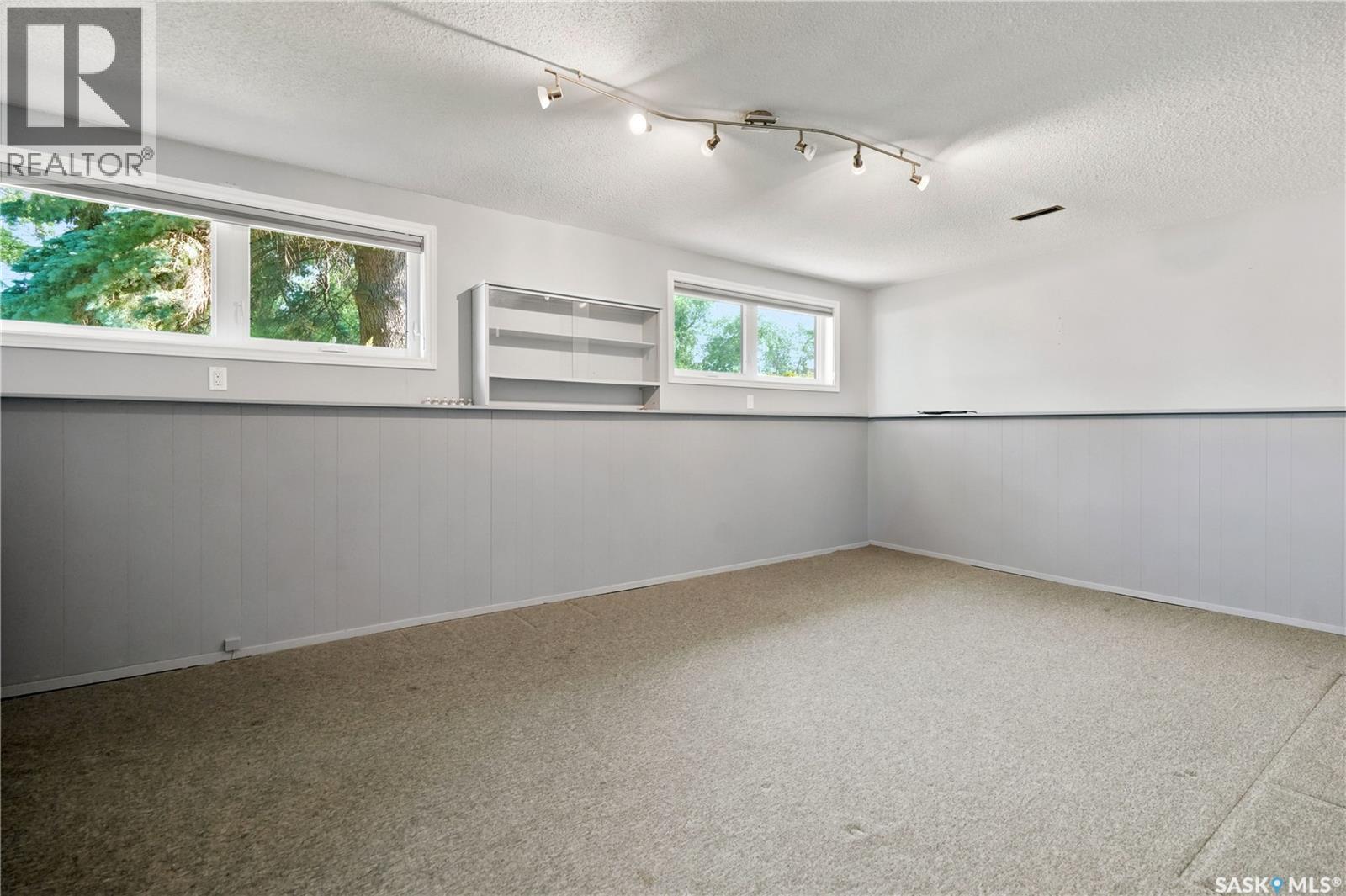 314 Gastle STREET - 19