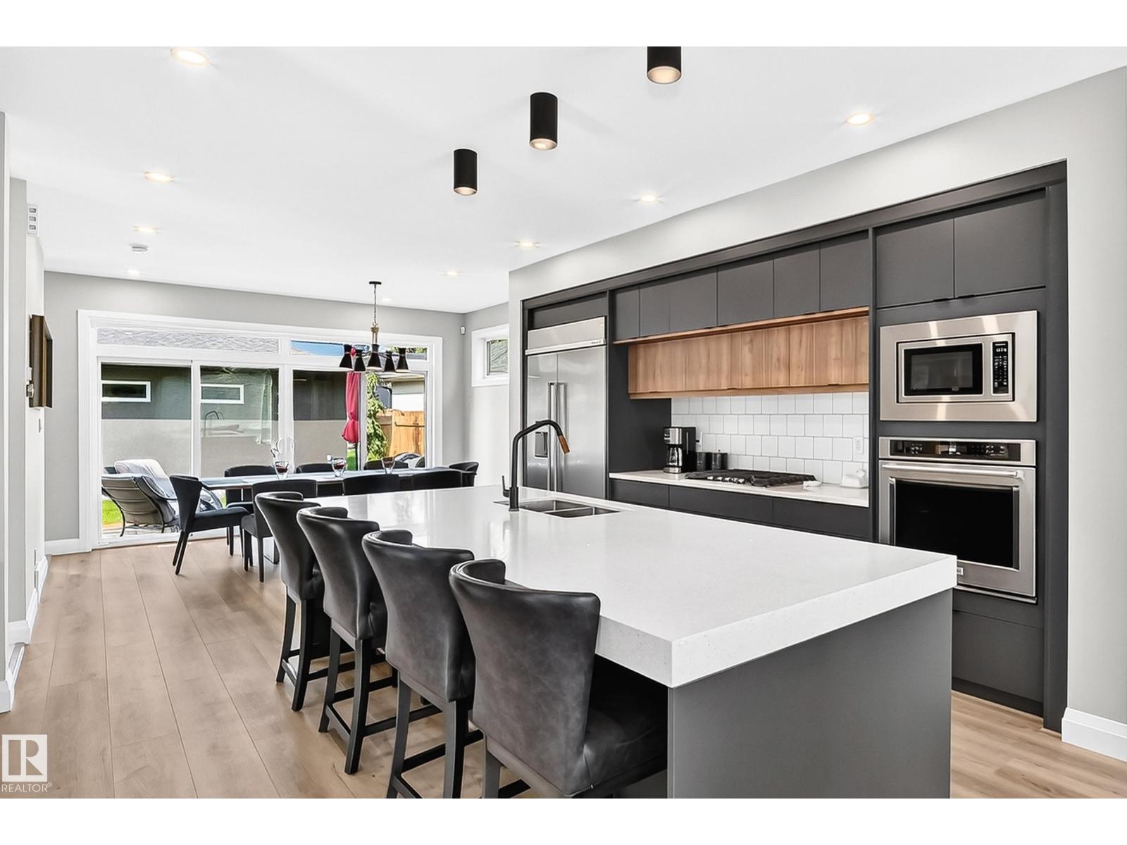 12631 52 AV NW - 17