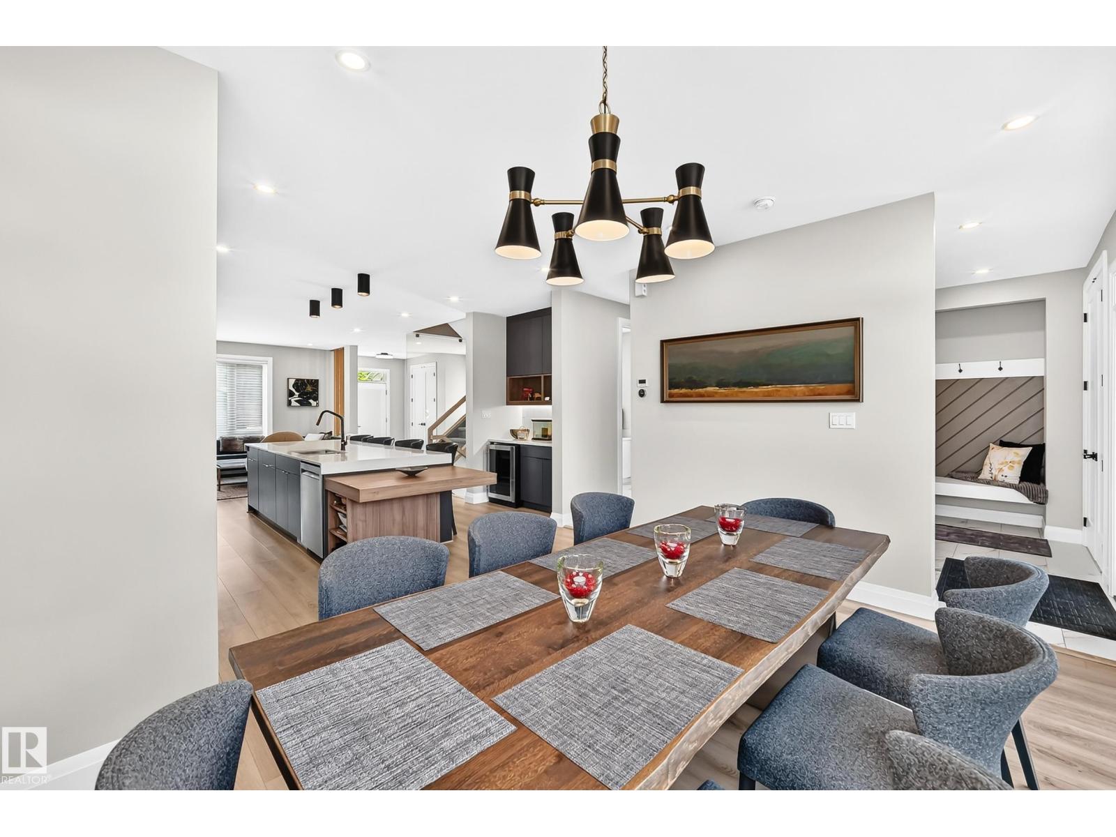12631 52 AV NW - 18