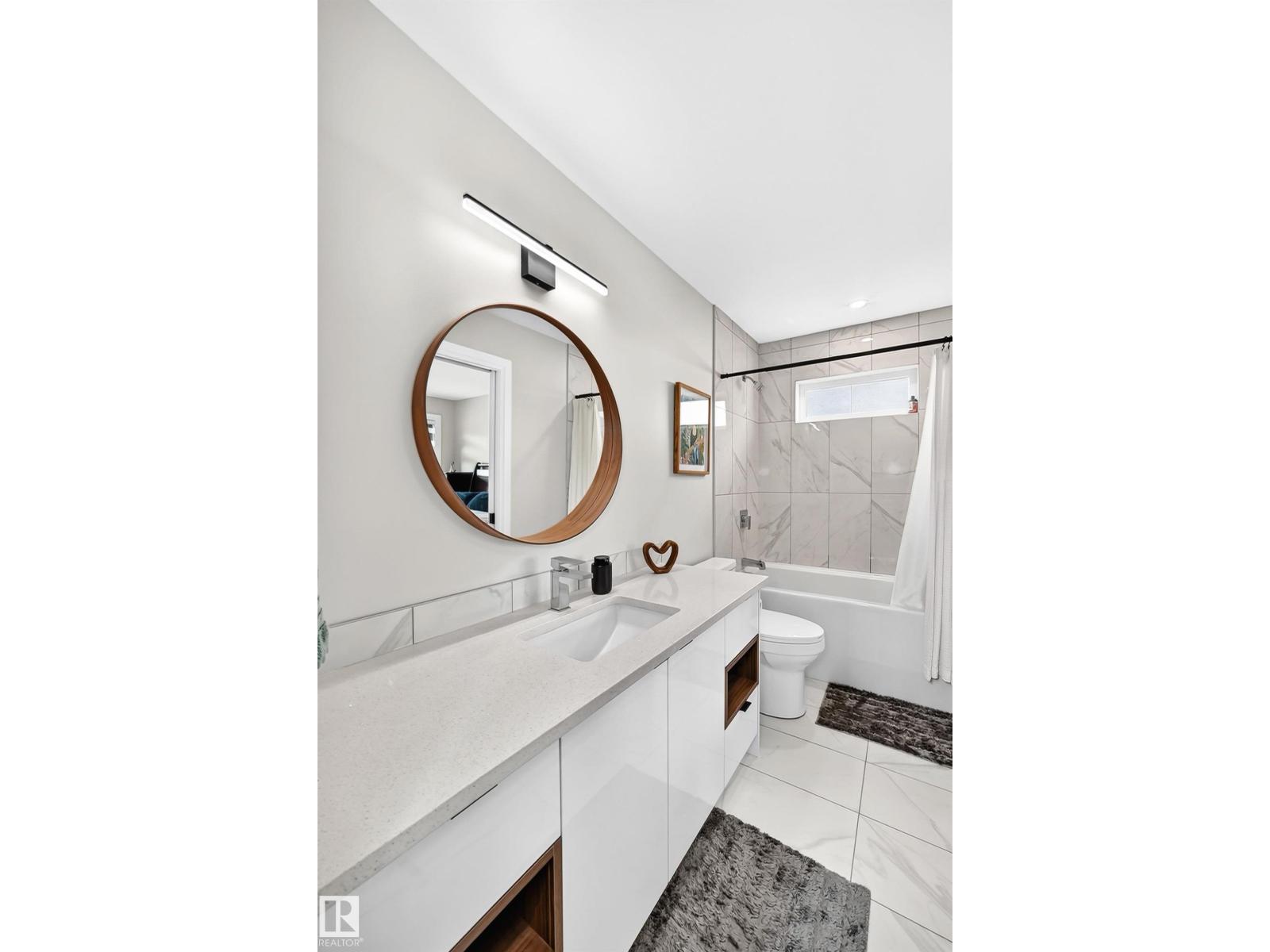 12631 52 AV NW - 42