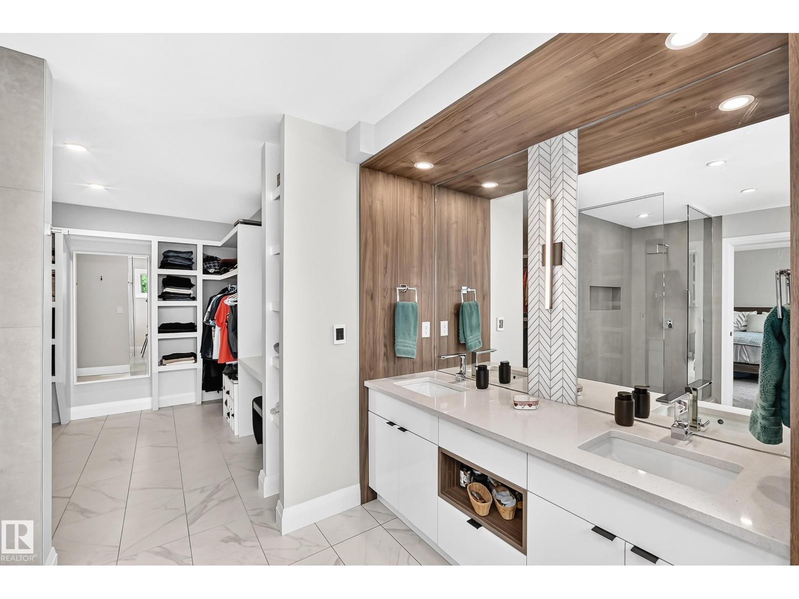 12631 52 AV NW - 29