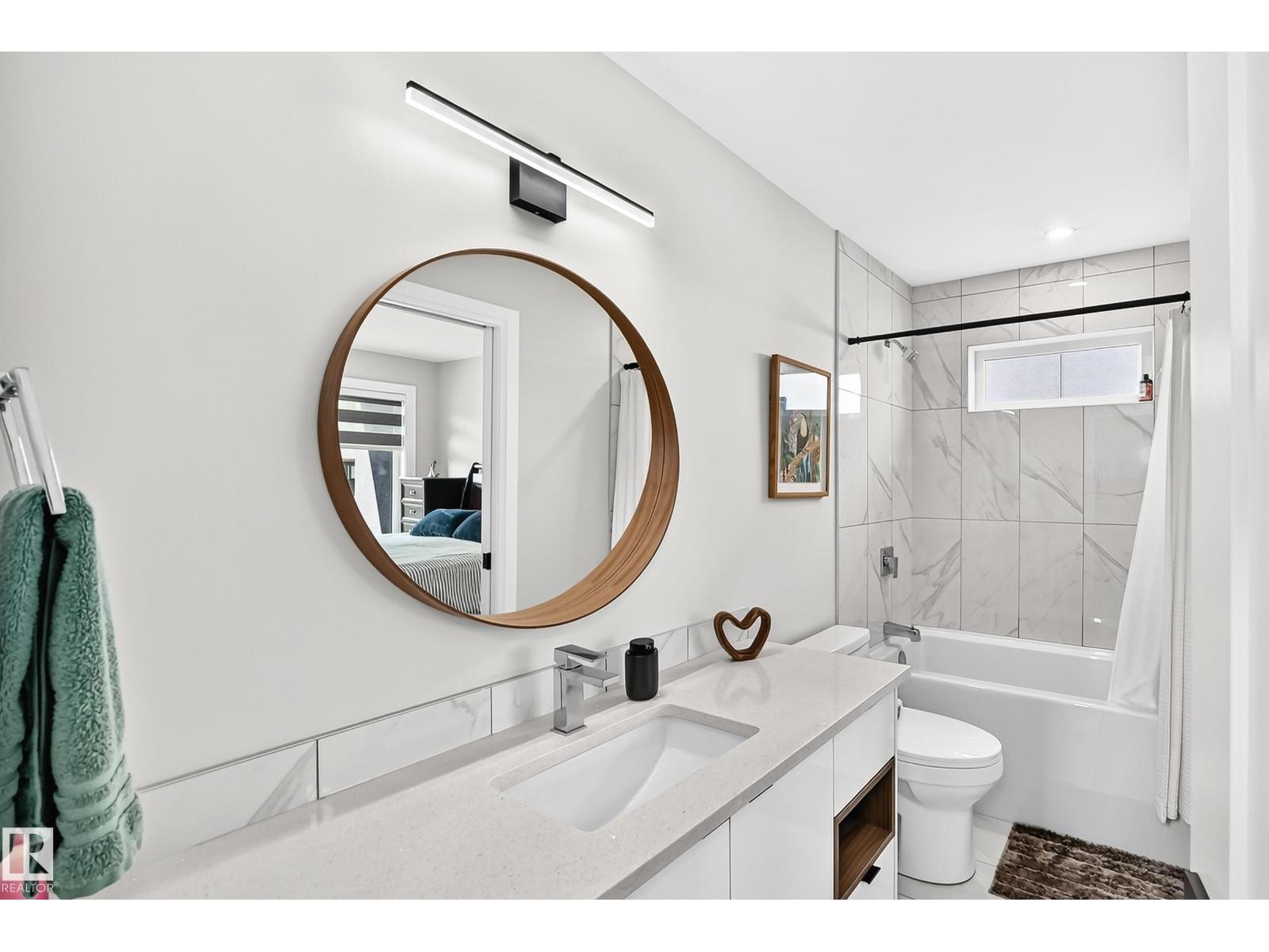 12631 52 AV NW - 41