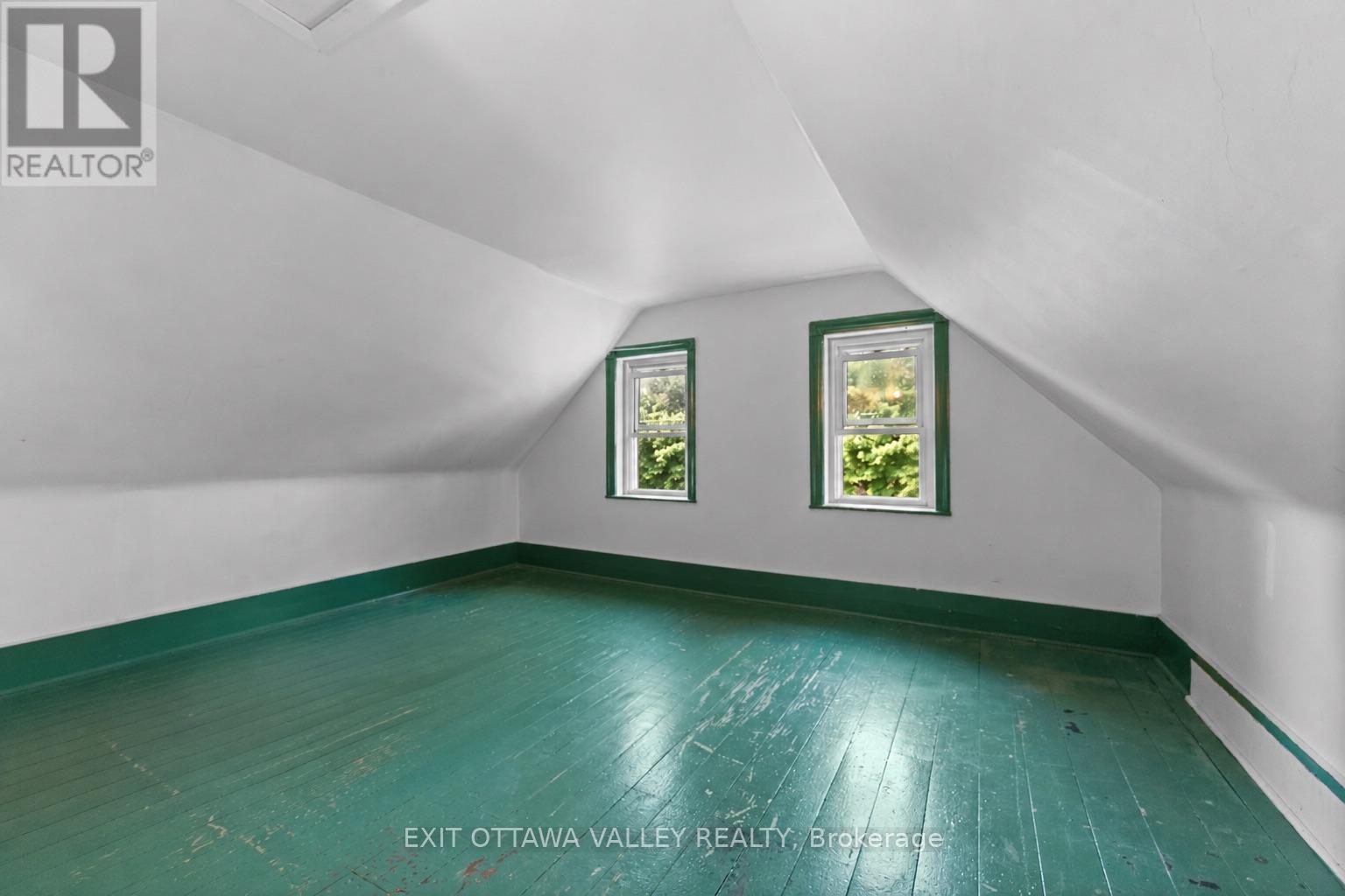 1746 LOOKOUT ROAD - Image 10