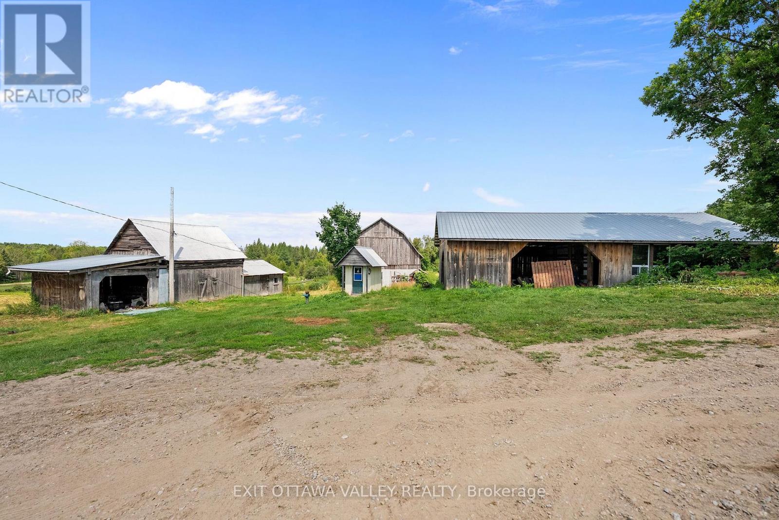 1746 LOOKOUT ROAD - Image 30