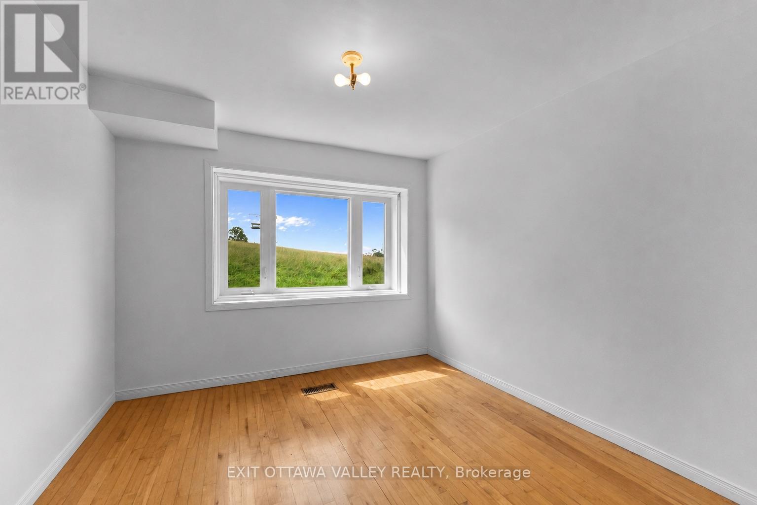 1746 LOOKOUT ROAD - Image 8