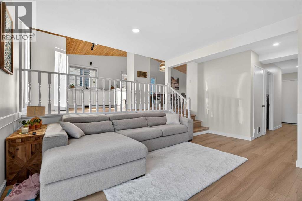 303 Woodside Place - 19