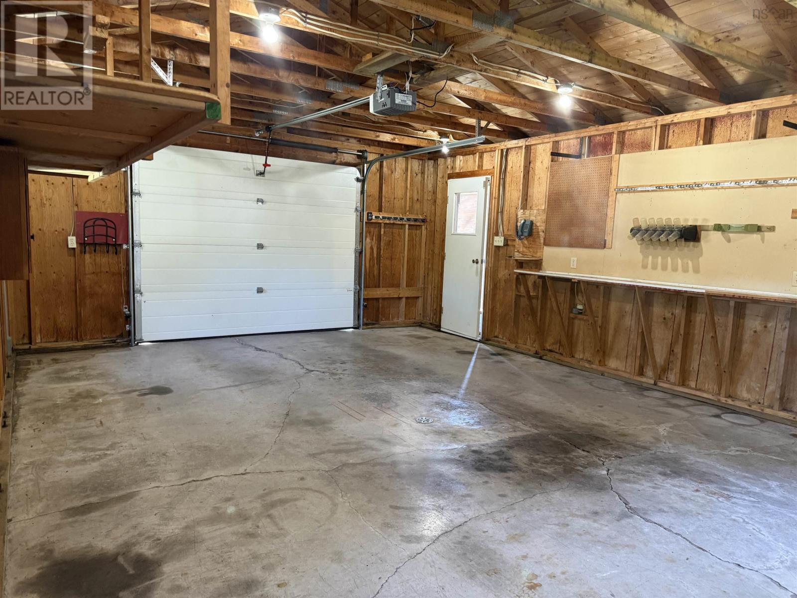 768 Mount William Road - 37