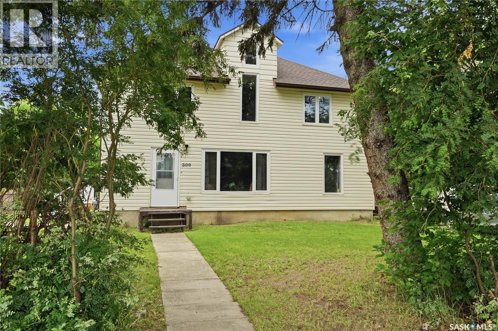 300 Main STREET - 2