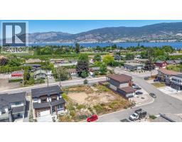  1716 Treffry Place, Summerland