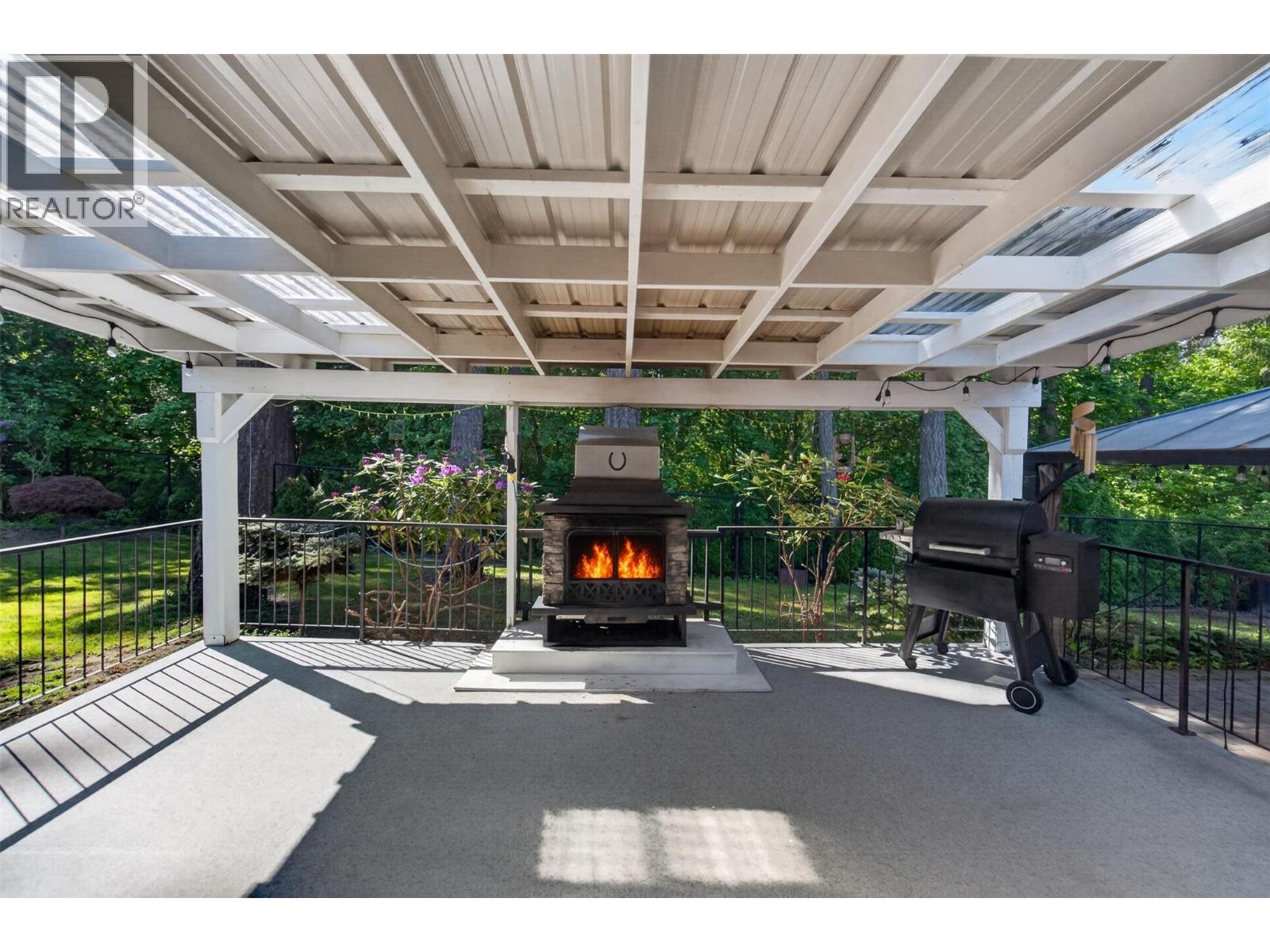 3180 28th Avenue NE - 67