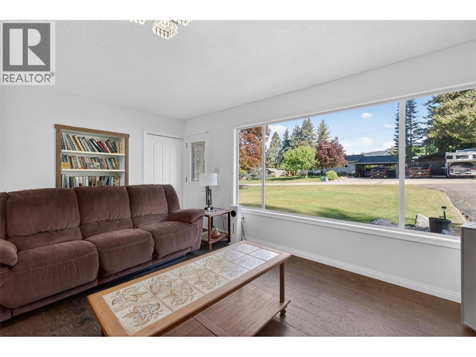 3180 28th Avenue NE - 15