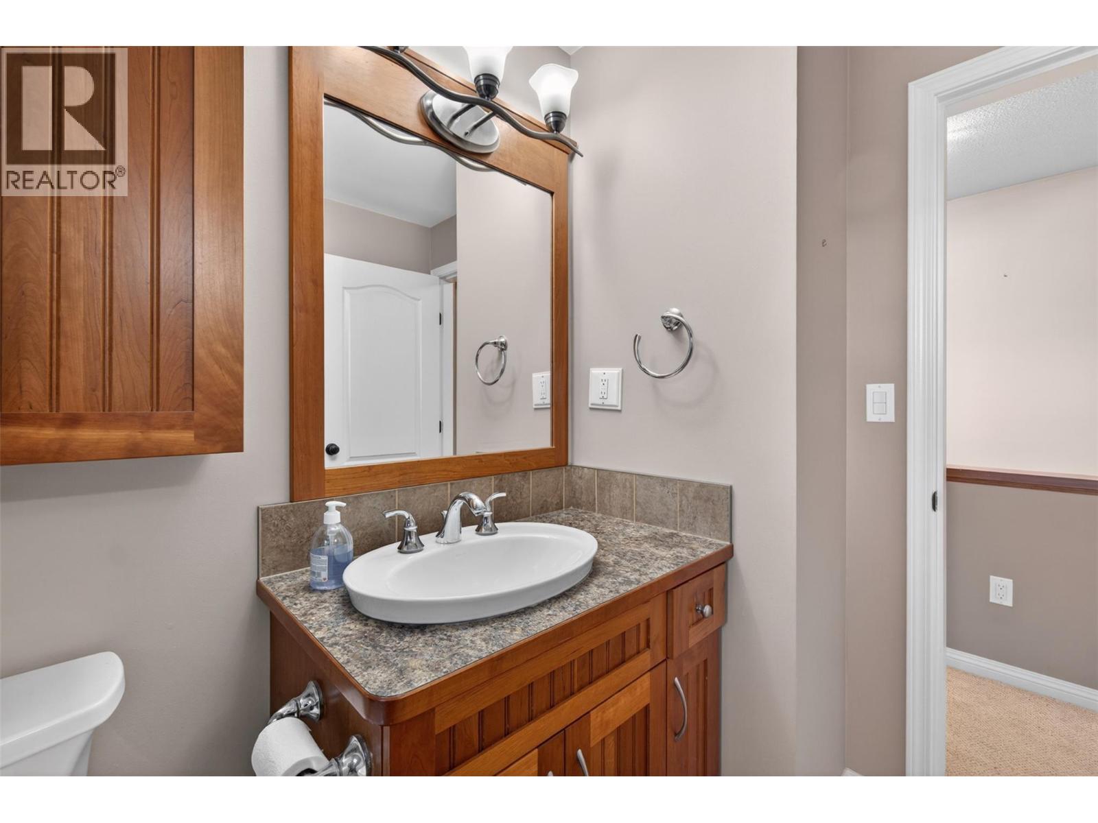3180 28th Avenue NE - 20
