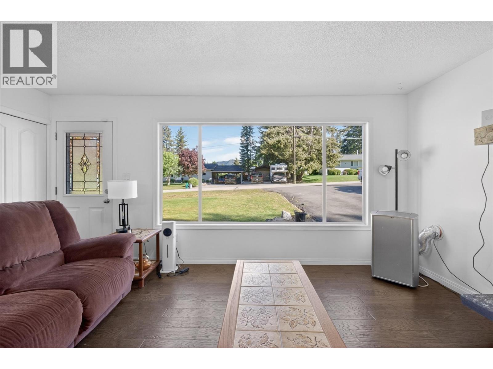 3180 28th Avenue NE - 16