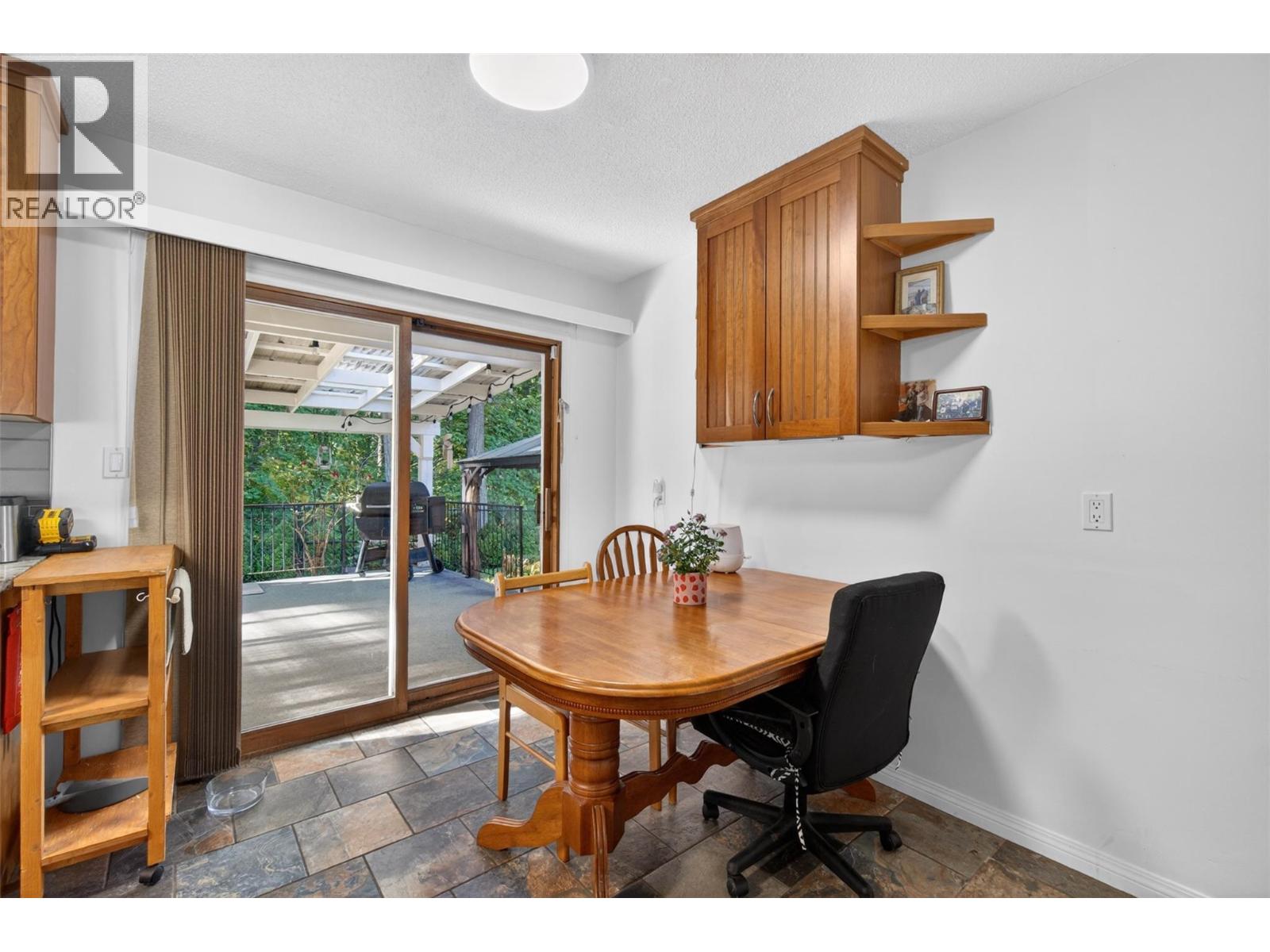 3180 28th Avenue NE - 12