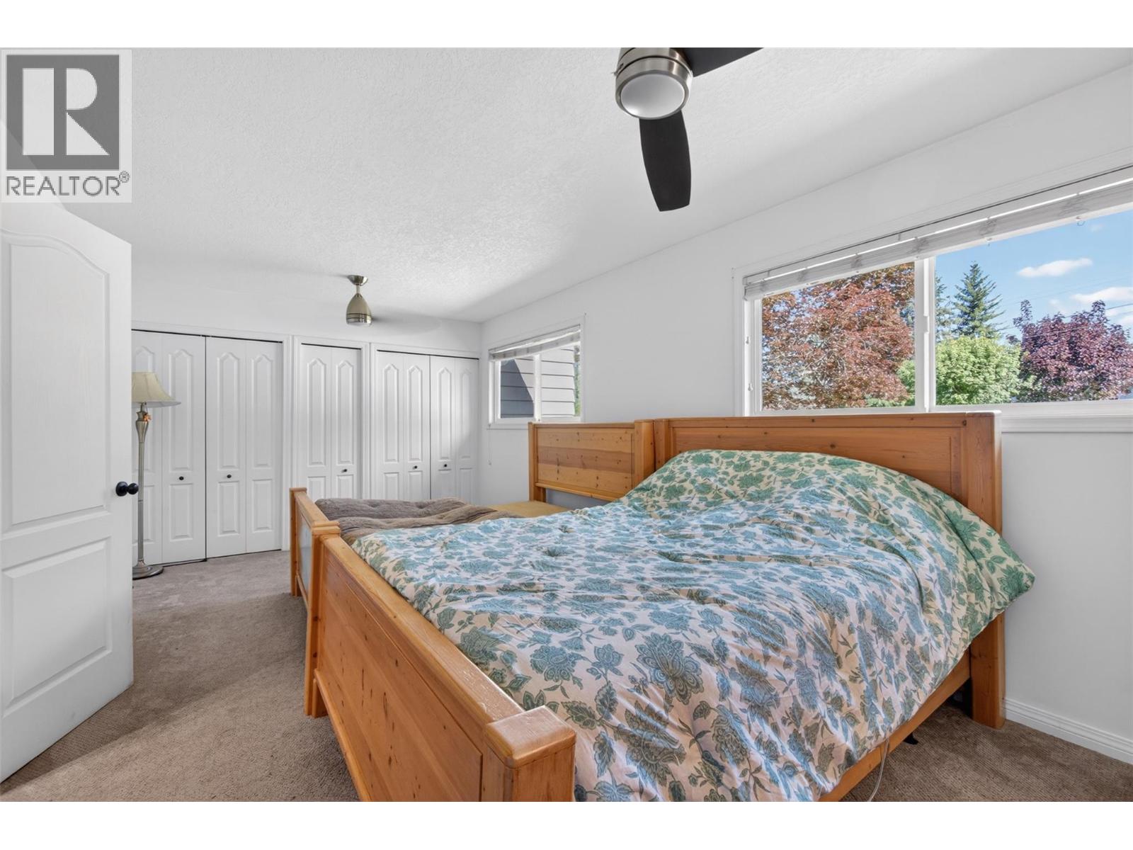 3180 28th Avenue NE - 35