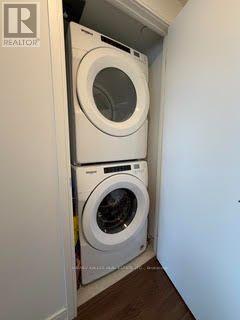#901 30 SAMUEL WOOD WAY - 11