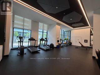 #901 30 SAMUEL WOOD WAY - 21