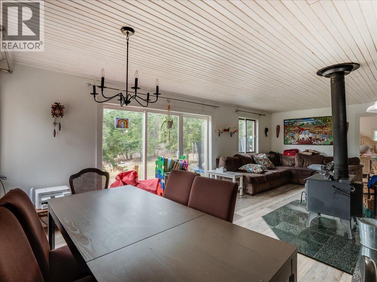 4675 6 Highway - 50