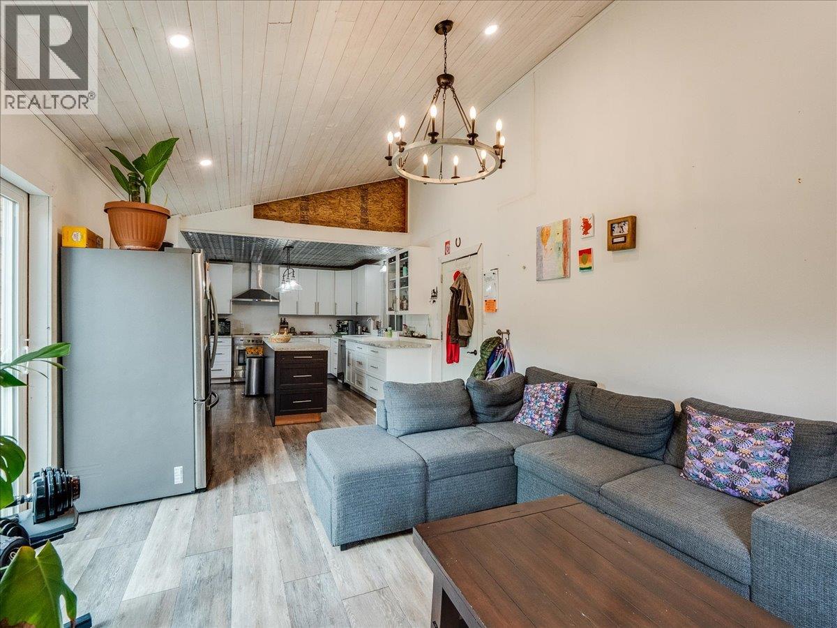 4675 6 Highway - 28