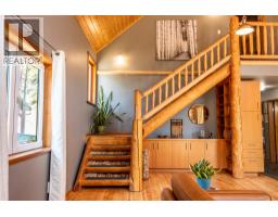 Full bathroom - 1957 Greywolf Drive, Panorama, BC V0A1T0 Photo 13
