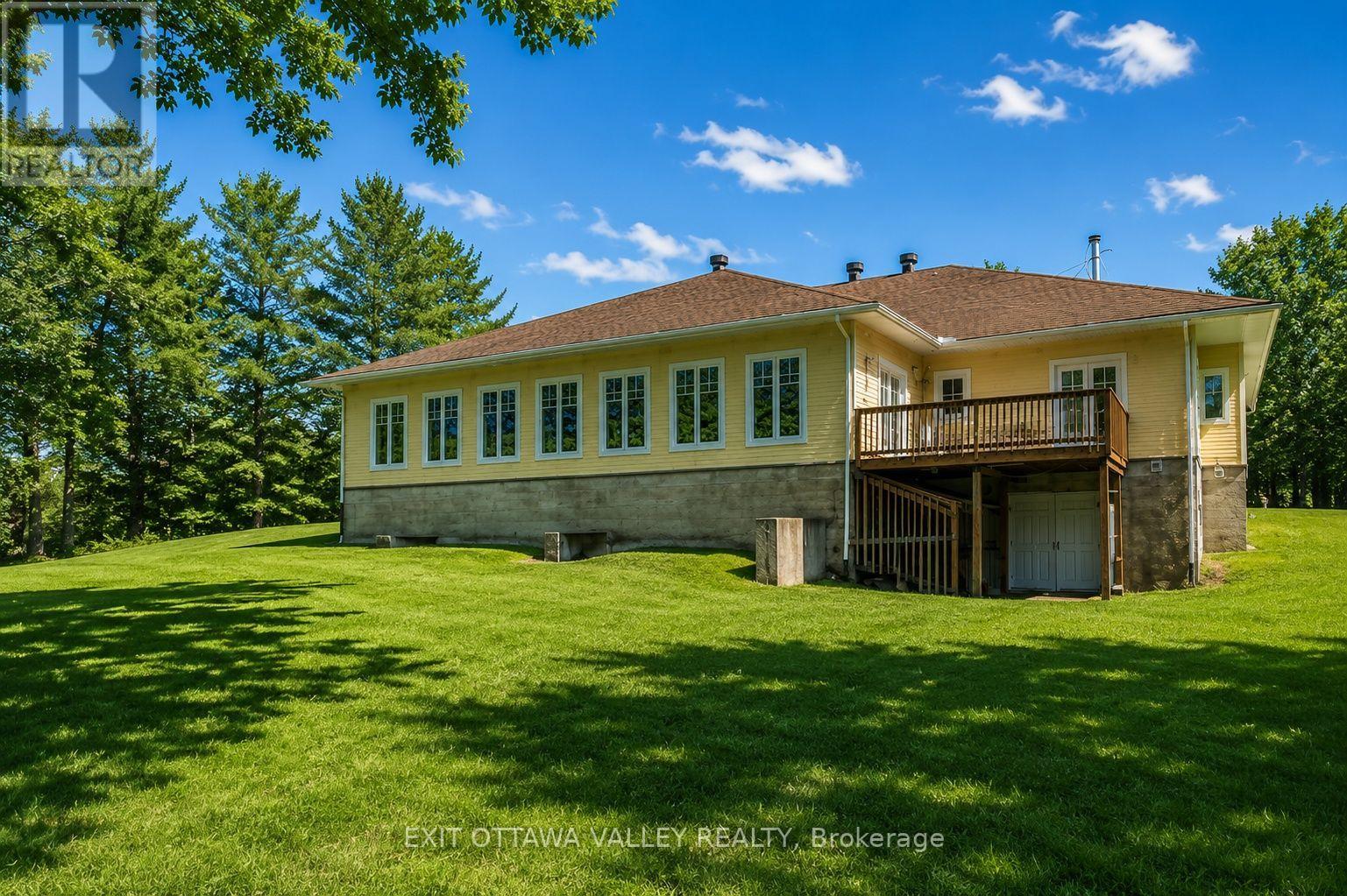 740 WALFORD ROAD - 34