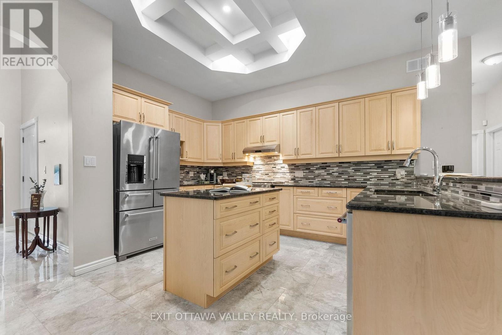740 WALFORD ROAD - 9