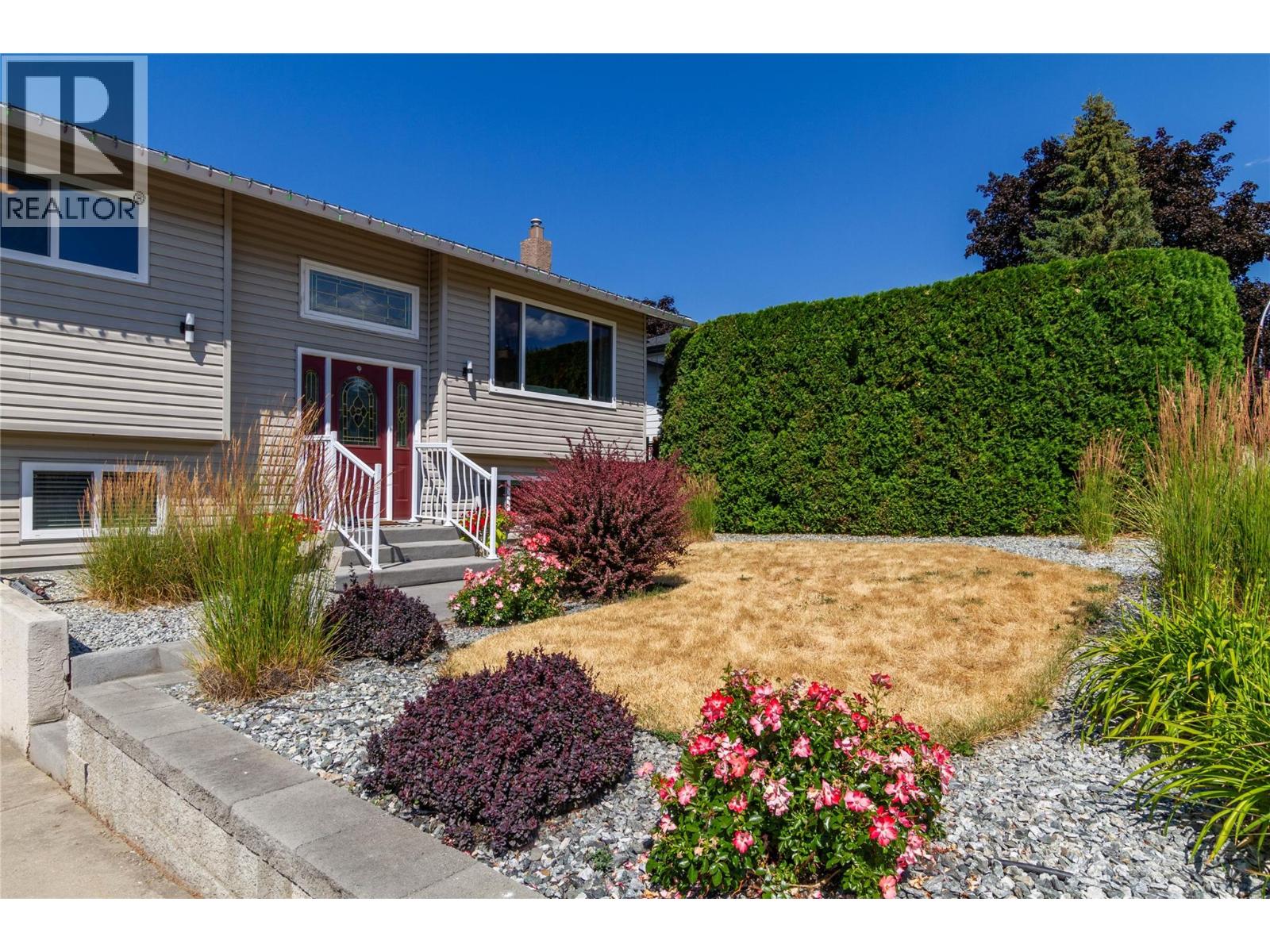 1303 41 Avenue - 11