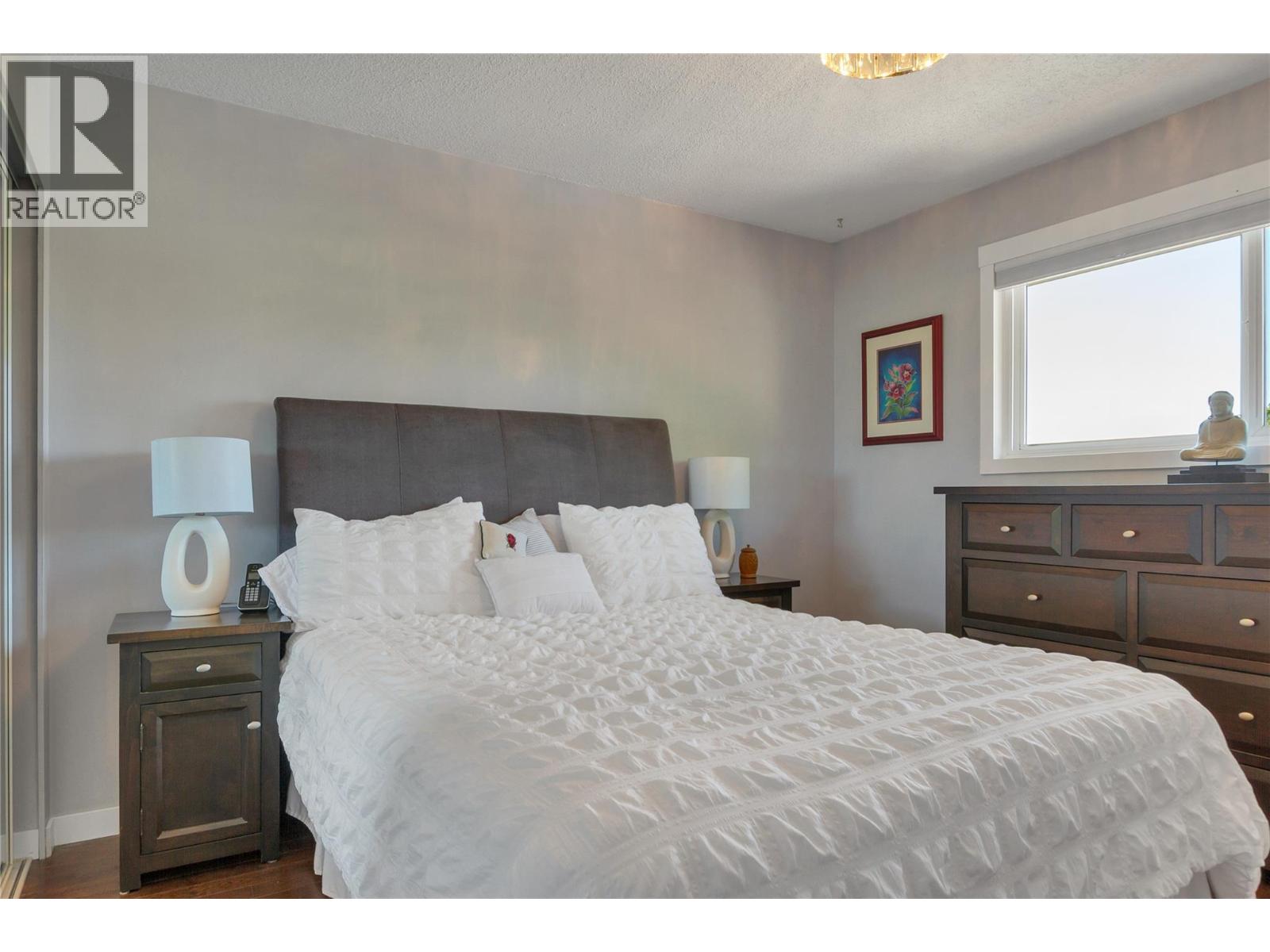 1303 41 Avenue - 32