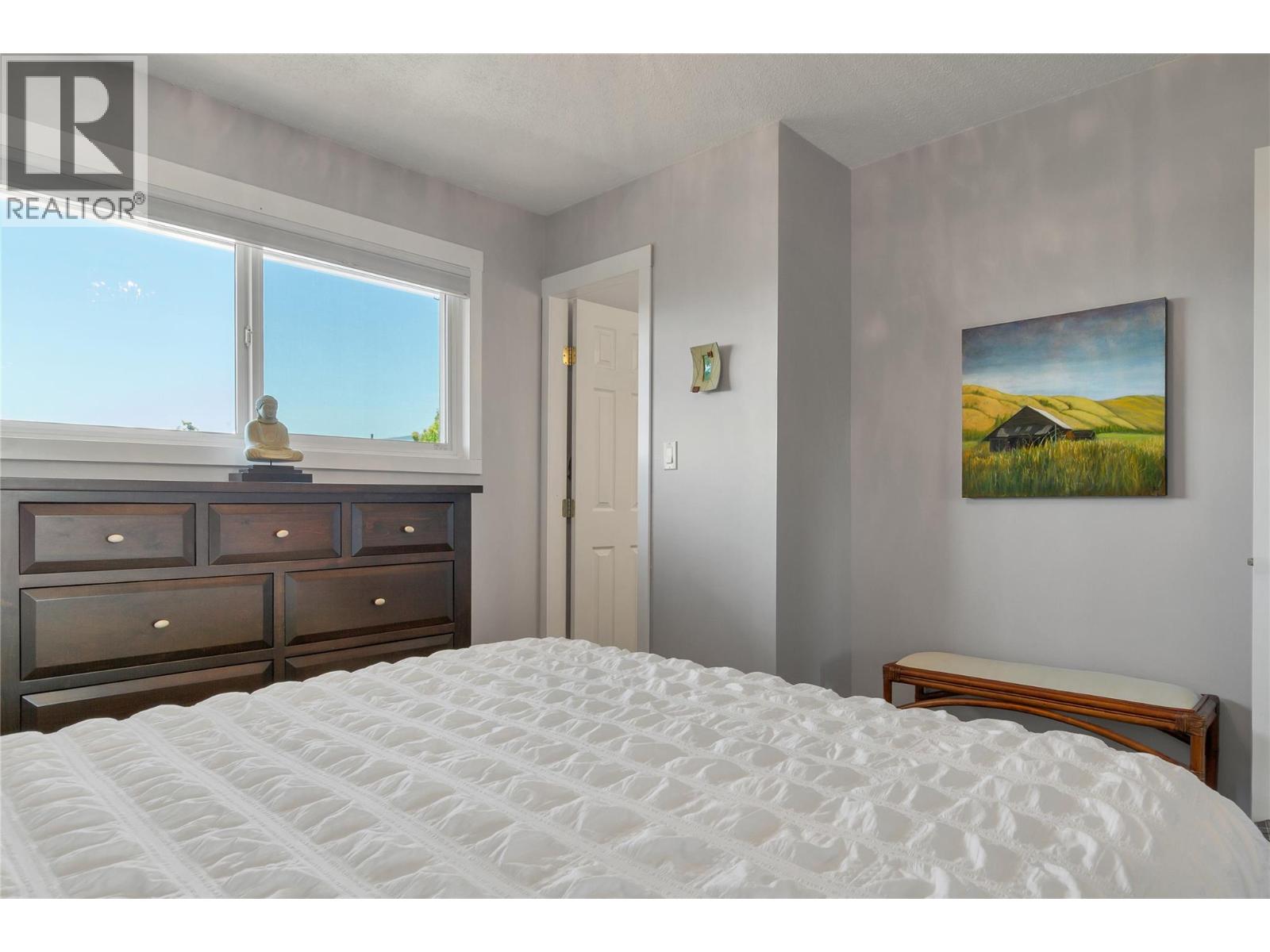 1303 41 Avenue - 34