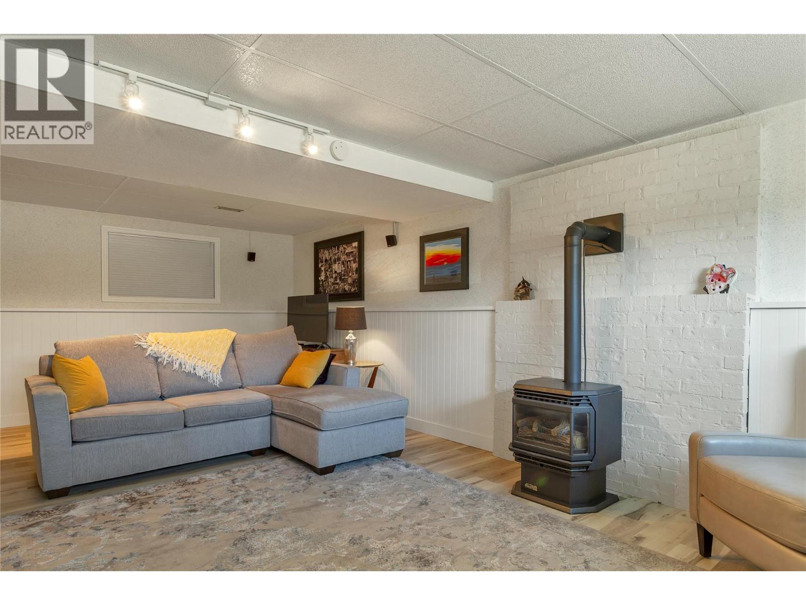 1303 41 Avenue - 41