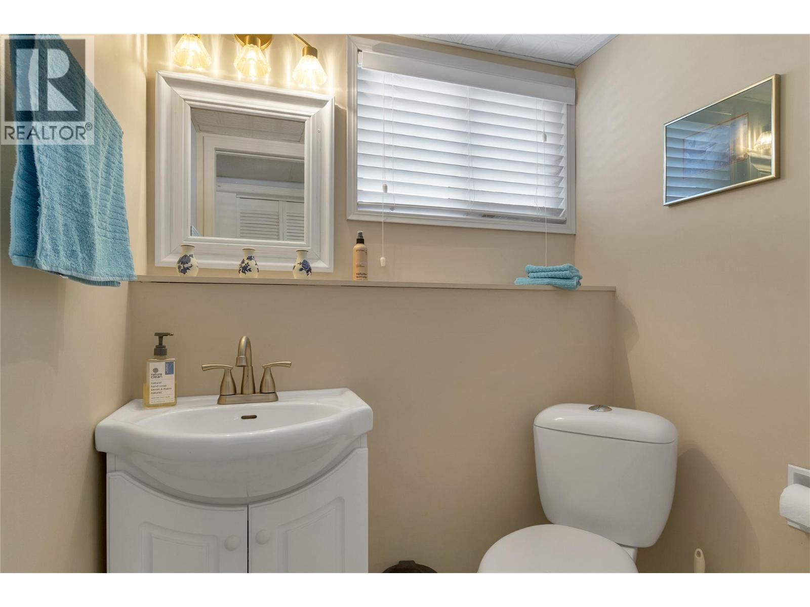 1303 41 Avenue - 48