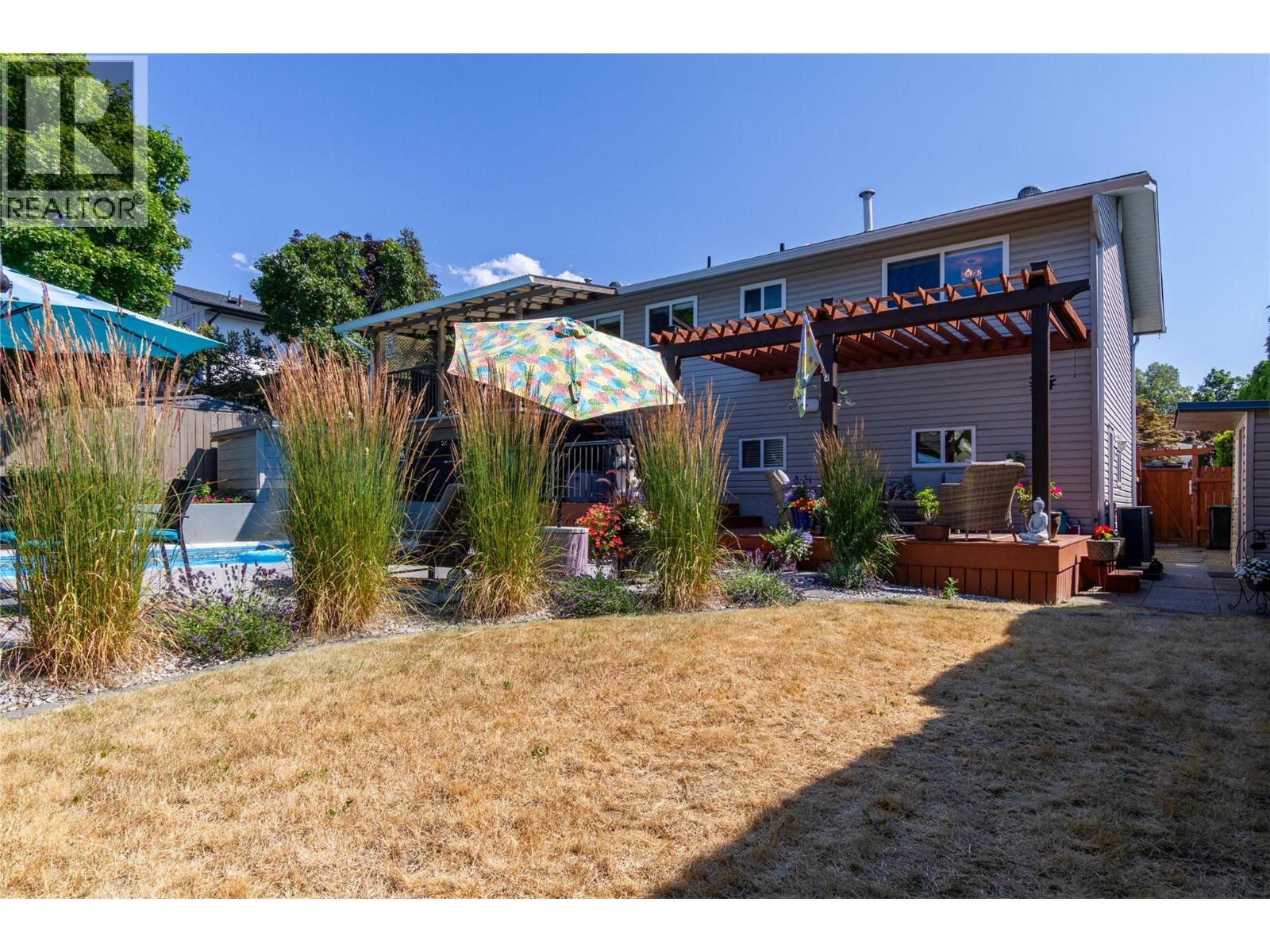 1303 41 Avenue - 52