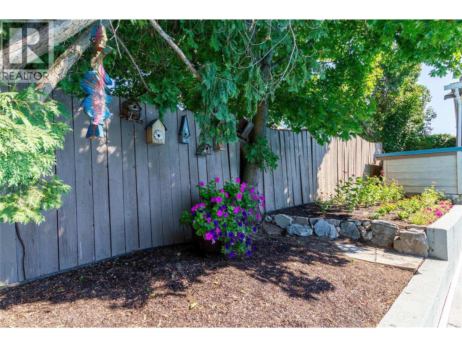 1303 41 Avenue - 70