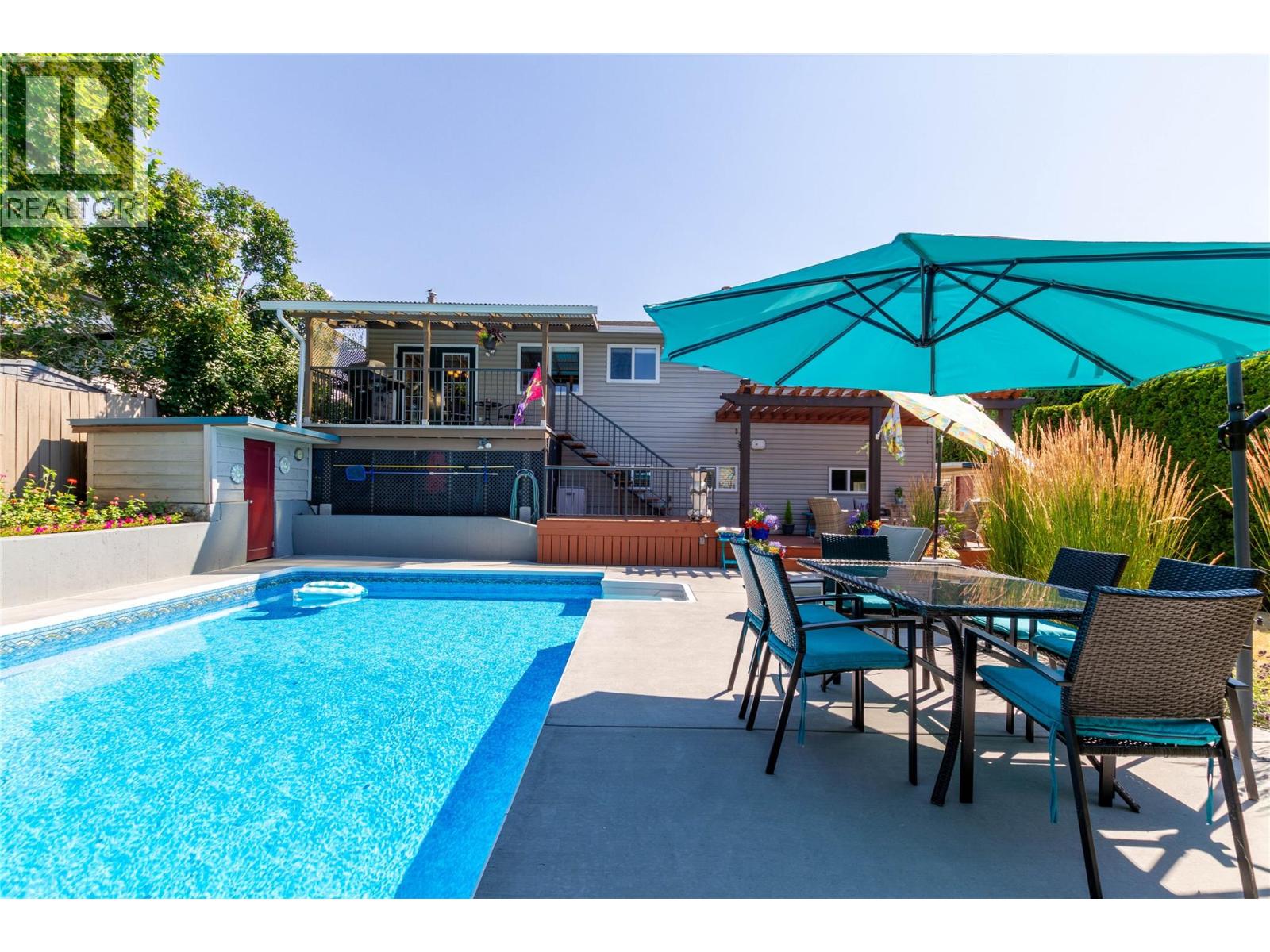 1303 41 Avenue - 72